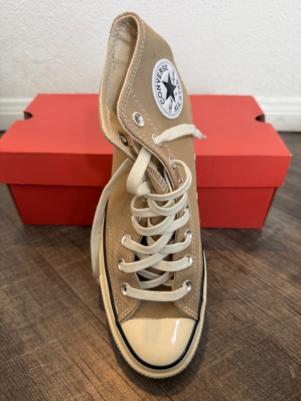 Converse Chuck Taylor’s with box